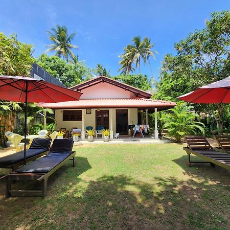Mango Villa ヒッカドゥワ エクステリア 写真