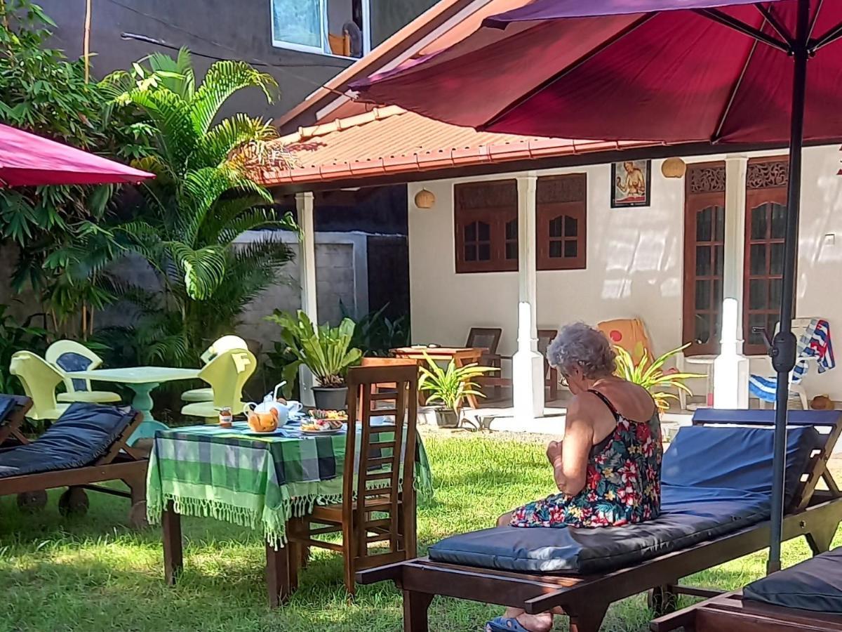 Mango Villa ヒッカドゥワ エクステリア 写真