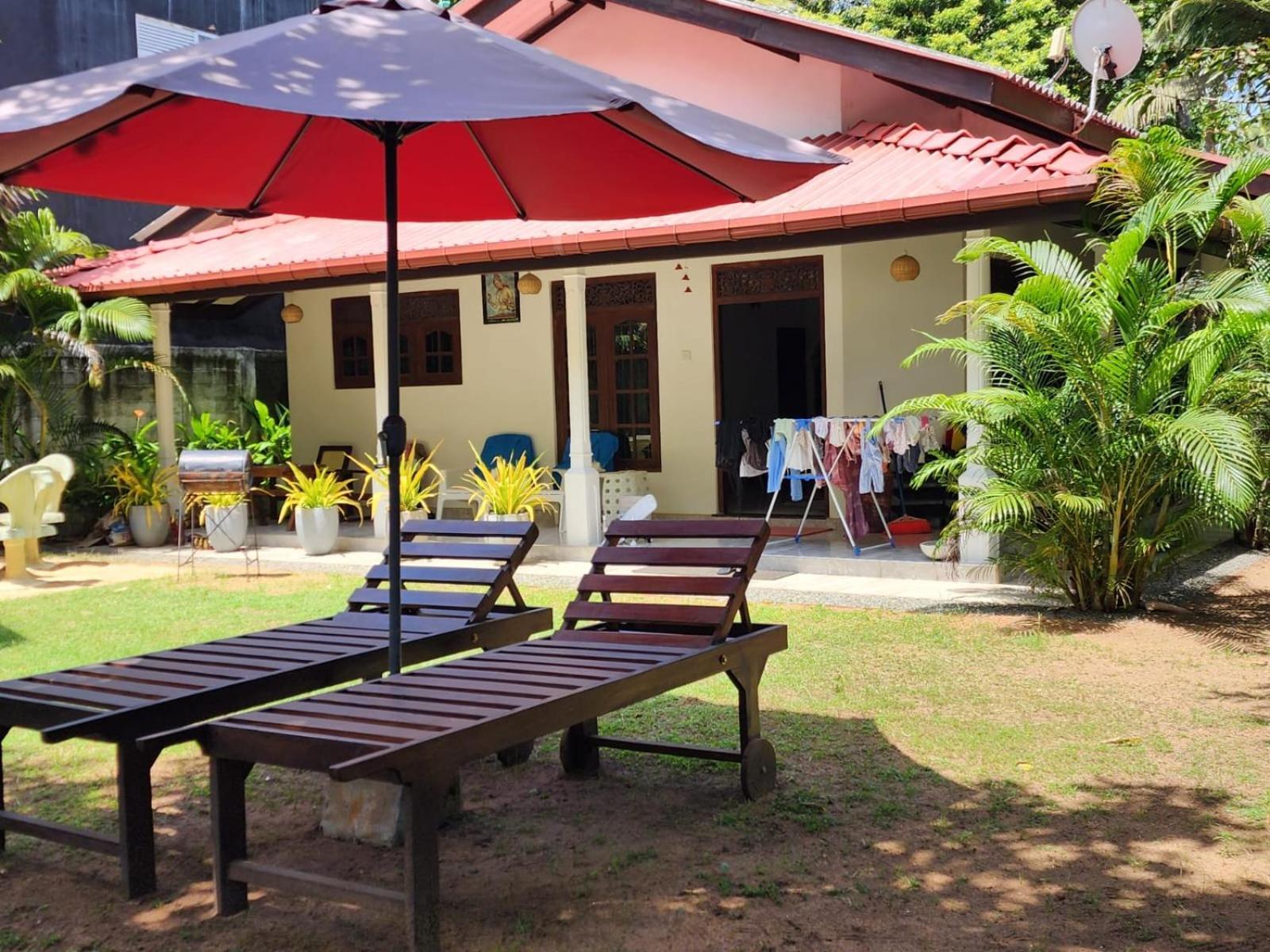 Mango Villa ヒッカドゥワ エクステリア 写真