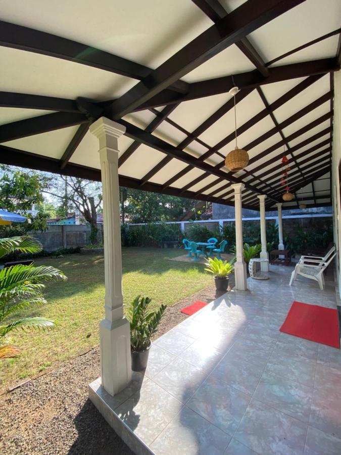 Mango Villa ヒッカドゥワ エクステリア 写真