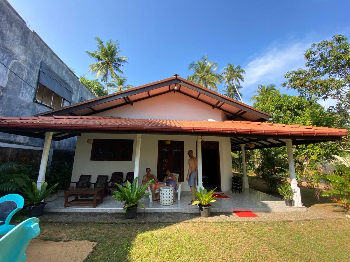 Mango Villa ヒッカドゥワ エクステリア 写真
